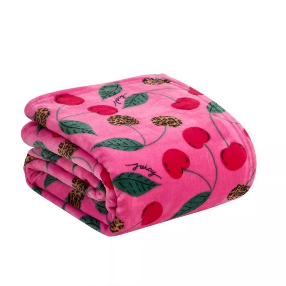 🍒Juicy Couture oversized soft plush throw blanket NWT - Picture 2 of 13